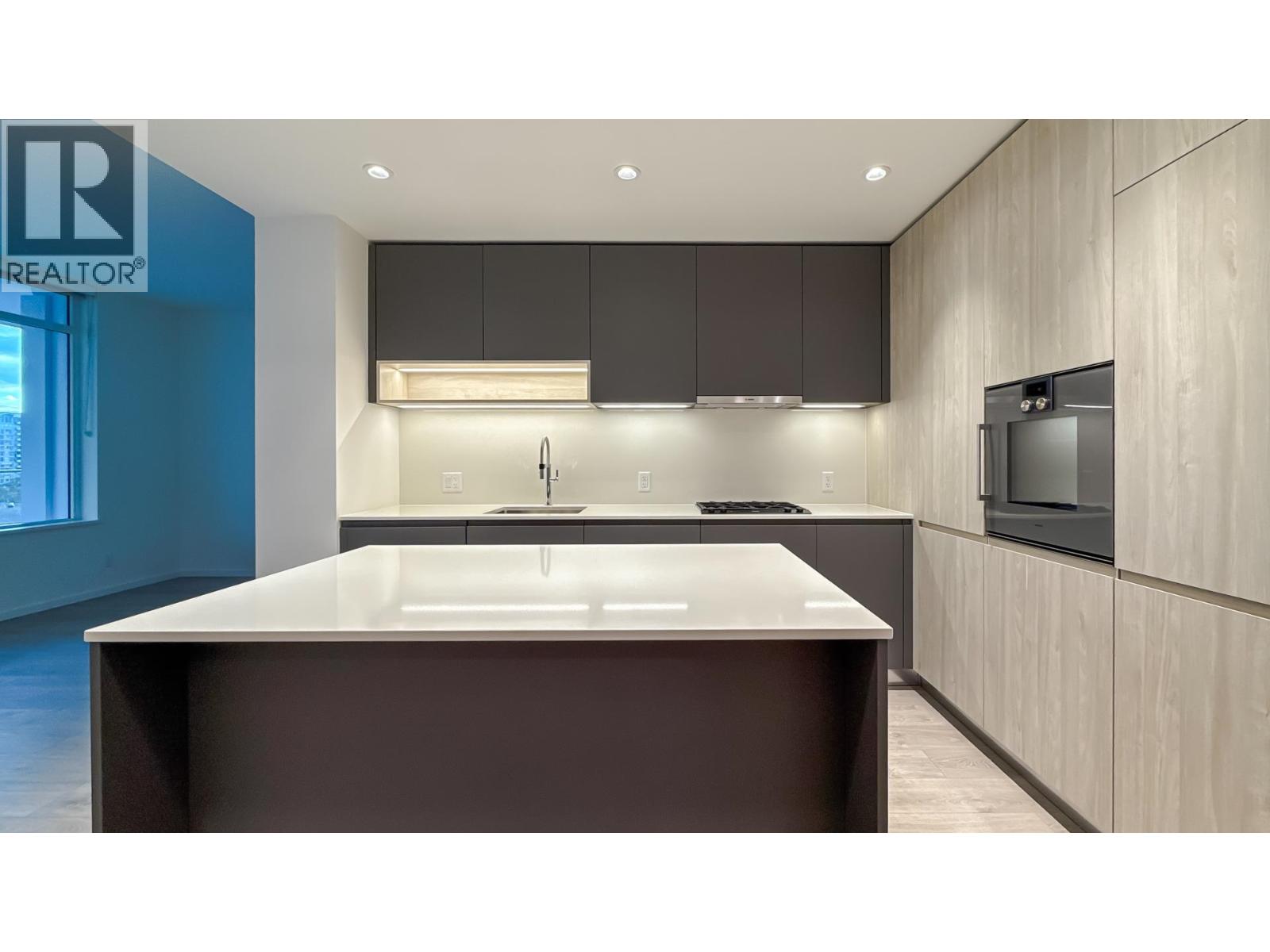 744 6500 Minoru Boulevard, Richmond, British Columbia  V6Y 0N2 - Photo 9 - R3065606