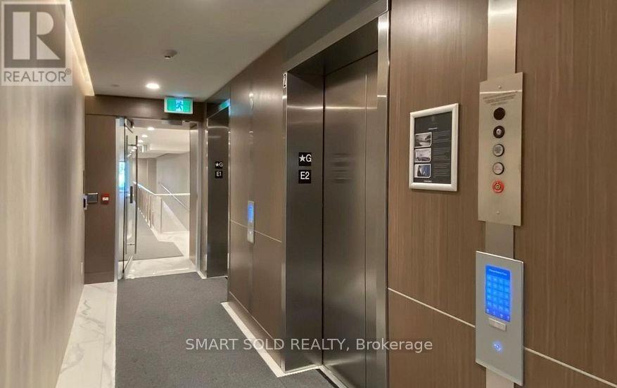 2111 - 27 Mcmahon Drive N, Toronto, Ontario  M2K 0J2 - Photo 3 - C12520520