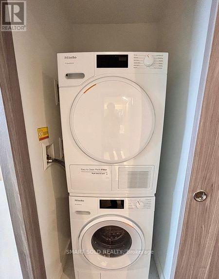 2111 - 27 Mcmahon Drive N, Toronto, Ontario  M2K 0J2 - Photo 7 - C12520520