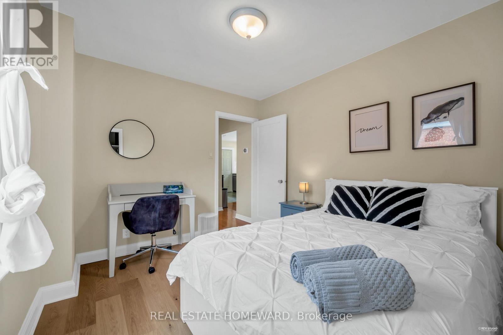 5 Highvale Road, Toronto, Ontario  M1L 3R2 - Photo 6 - E12520506