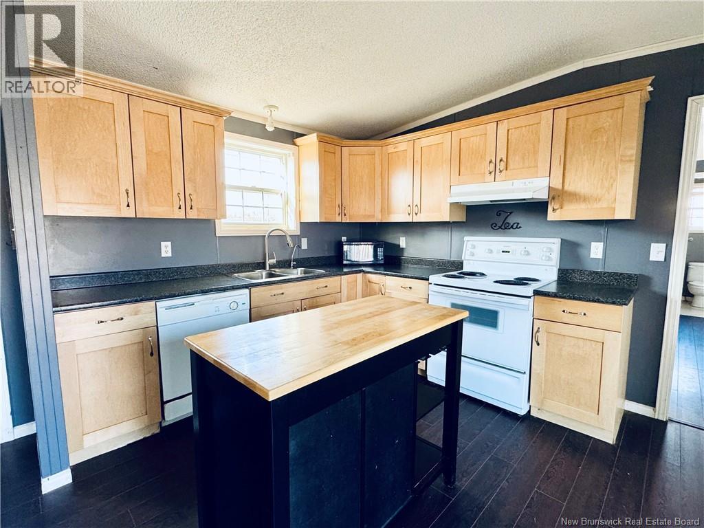 12 Maple Ridge Lane, Riverview, New Brunswick  E1B 5N6 - Photo 8 - NB129787