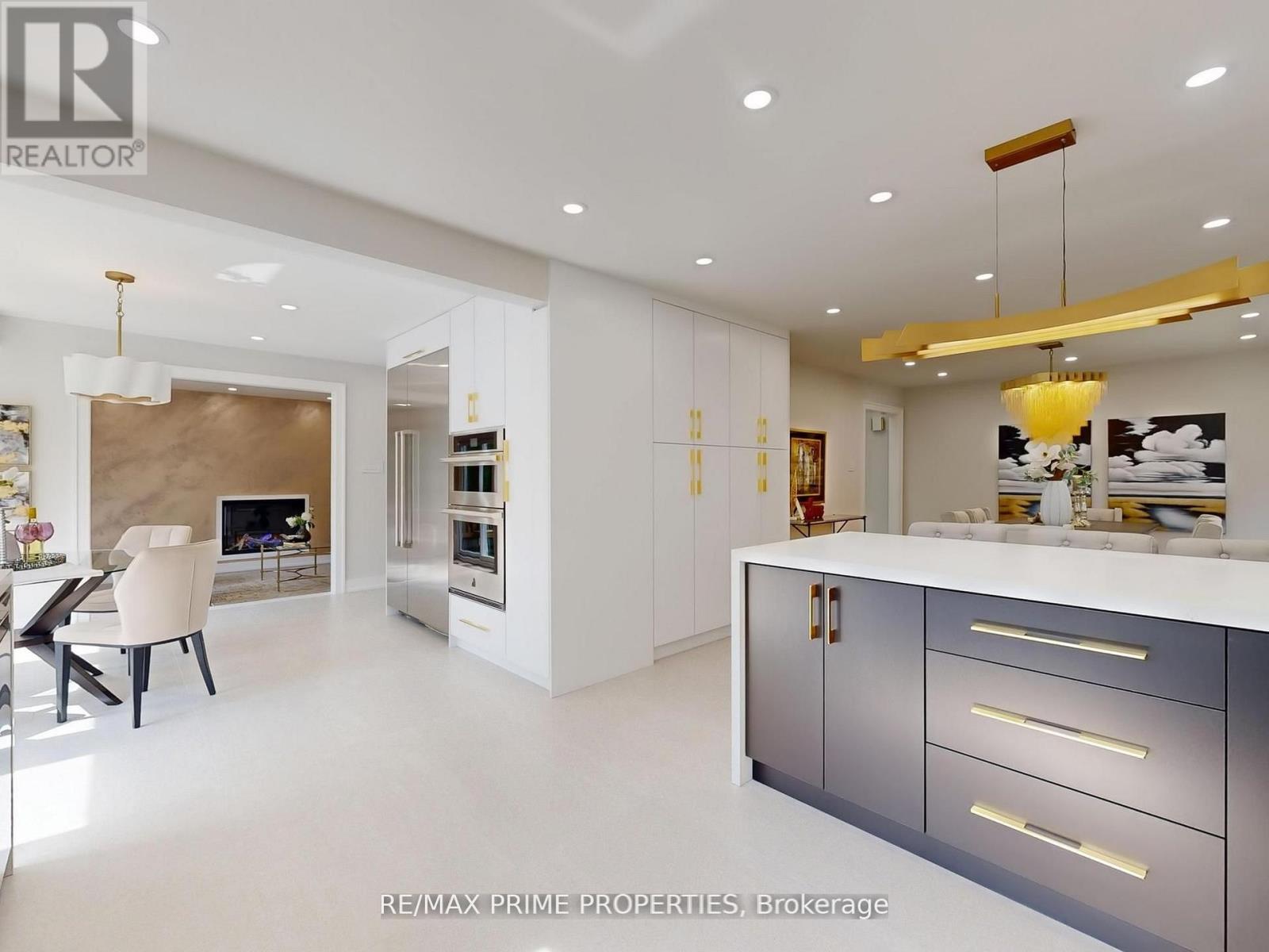 137 Old Surrey Lane, Richmond Hill, Ontario  L4C 6R9 - Photo 14 - N12520470