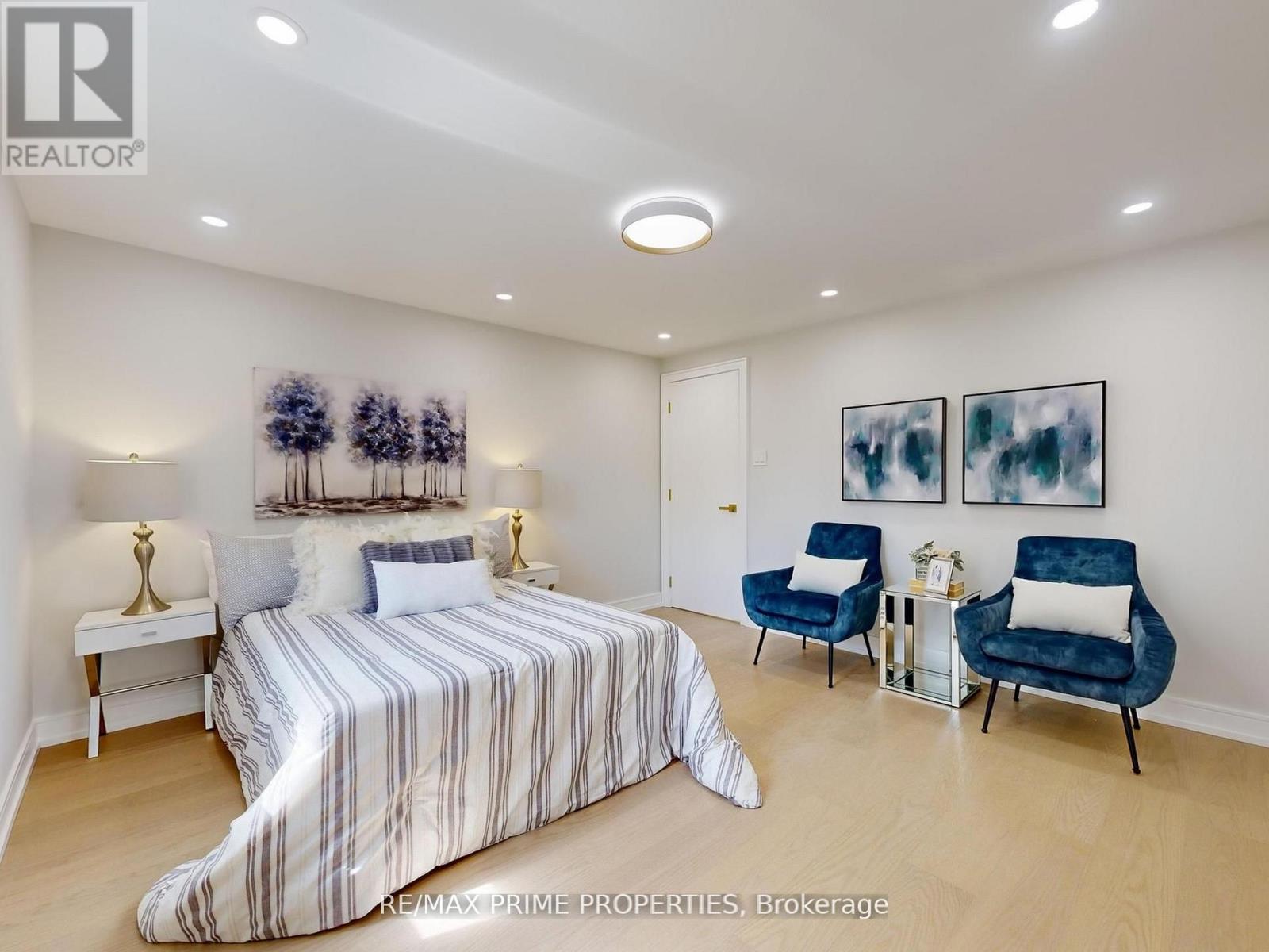 137 Old Surrey Lane, Richmond Hill, Ontario  L4C 6R9 - Photo 26 - N12520470