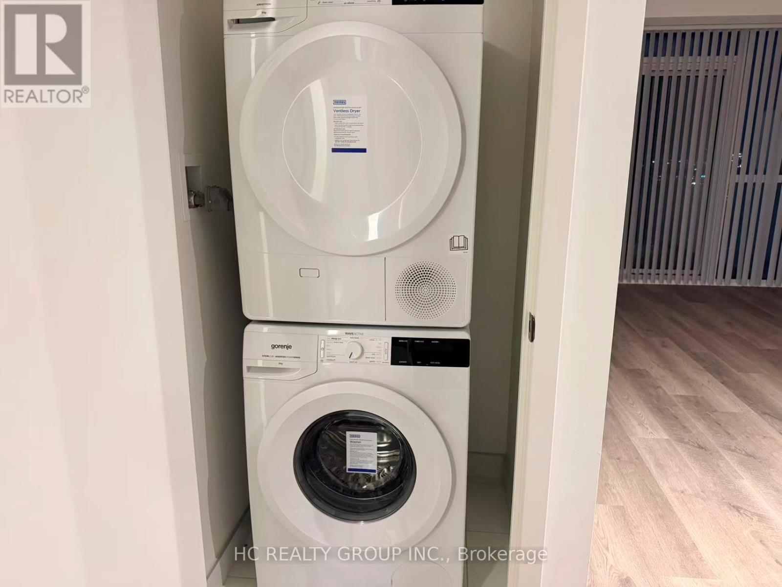 903 - 8 Interchange Way, Vaughan, Ontario  L4K 0R2 - Photo 8 - N12520516