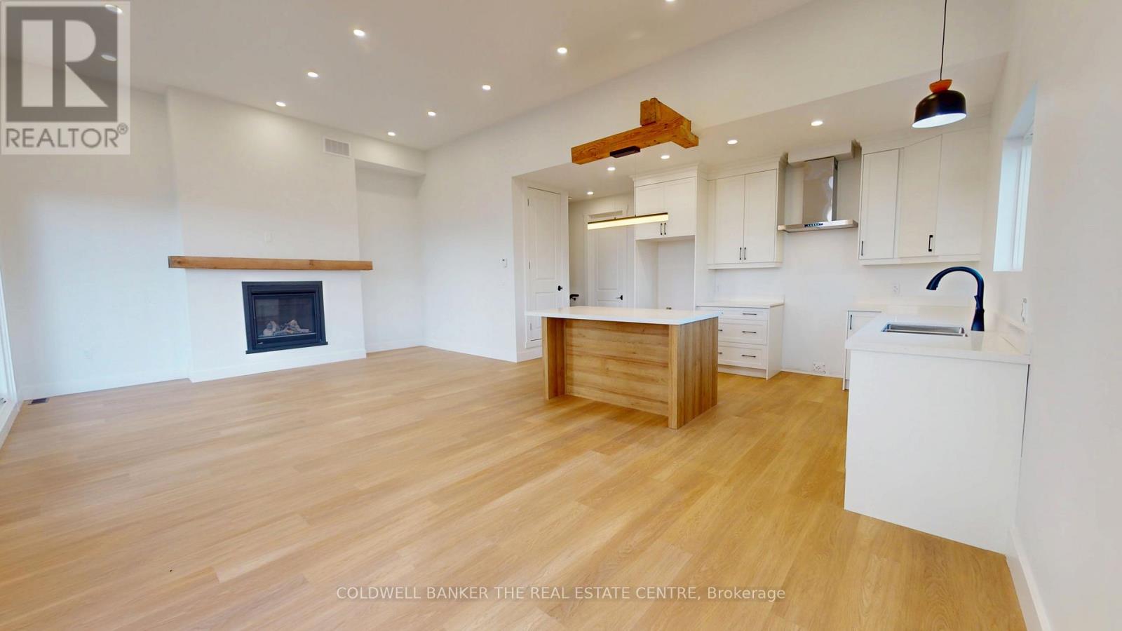 62 Gray Street, Severn, Ontario  L0K 1E0 - Photo 4 - S12520510