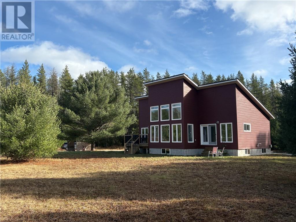 451 Old Webbwood Road, Espanola, Ontario P5E 1P1 - Photo 26 - 2125557