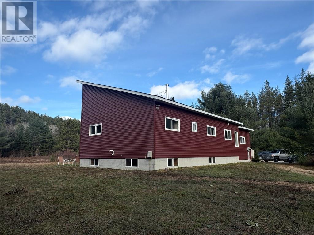 451 Old Webbwood Road, Espanola, Ontario P5E 1P1 - Photo 28 - 2125557