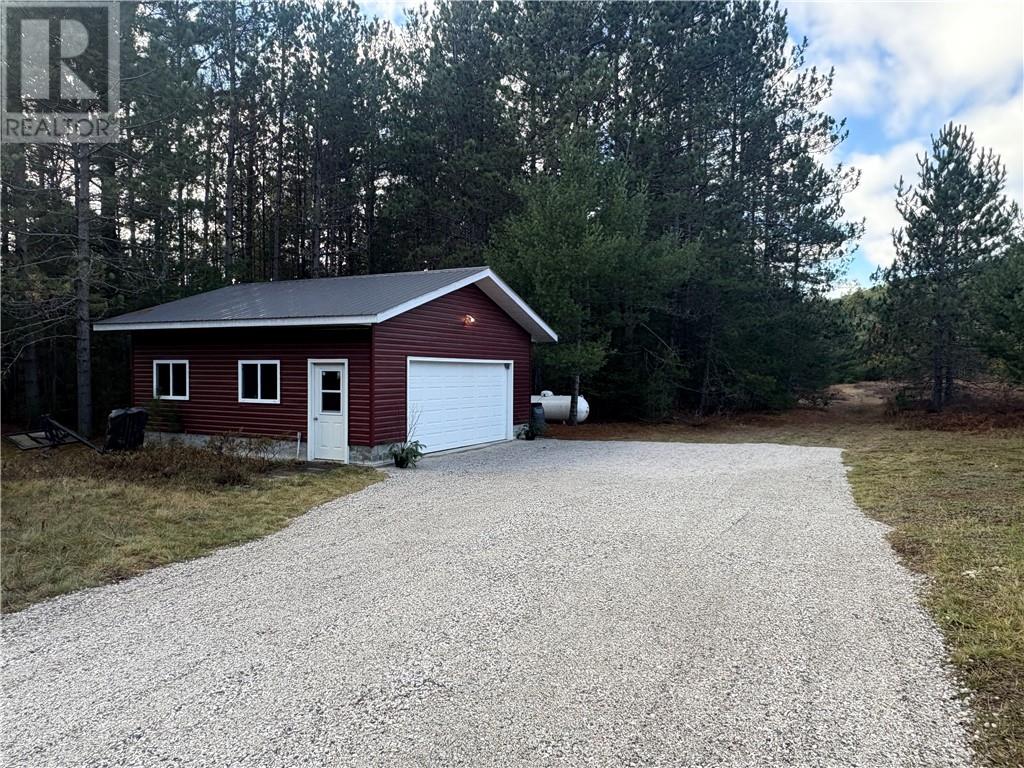 451 Old Webbwood Road, Espanola, Ontario P5E 1P1 - Photo 30 - 2125557