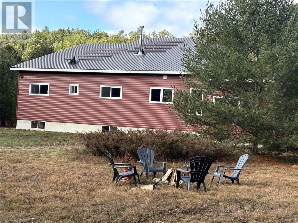 451 Old Webbwood Road, Espanola, Ontario P5E 1P1 - Photo 33 - 2125557