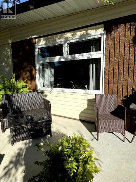 204b 9 Avenue Se, Drumheller, Alberta  T0J 0Y6 - Photo 2 - A2267011