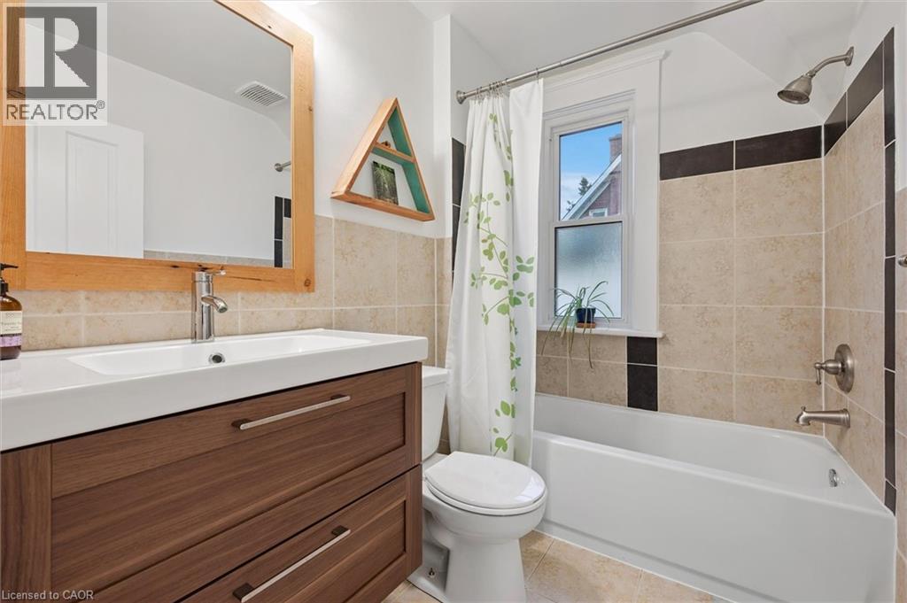 105 Samuel Street, Kitchener, Ontario N2H 1P7 - Photo 27 - 40785686