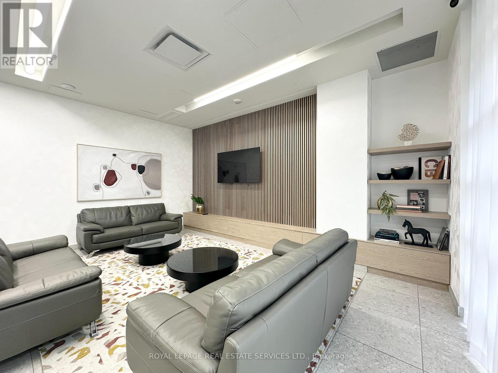 616 - 3385 Dundas Street W, Toronto (Runnymede-Bloor West Village), Ontario  M6S 2S2 - Photo 14 - W12520480