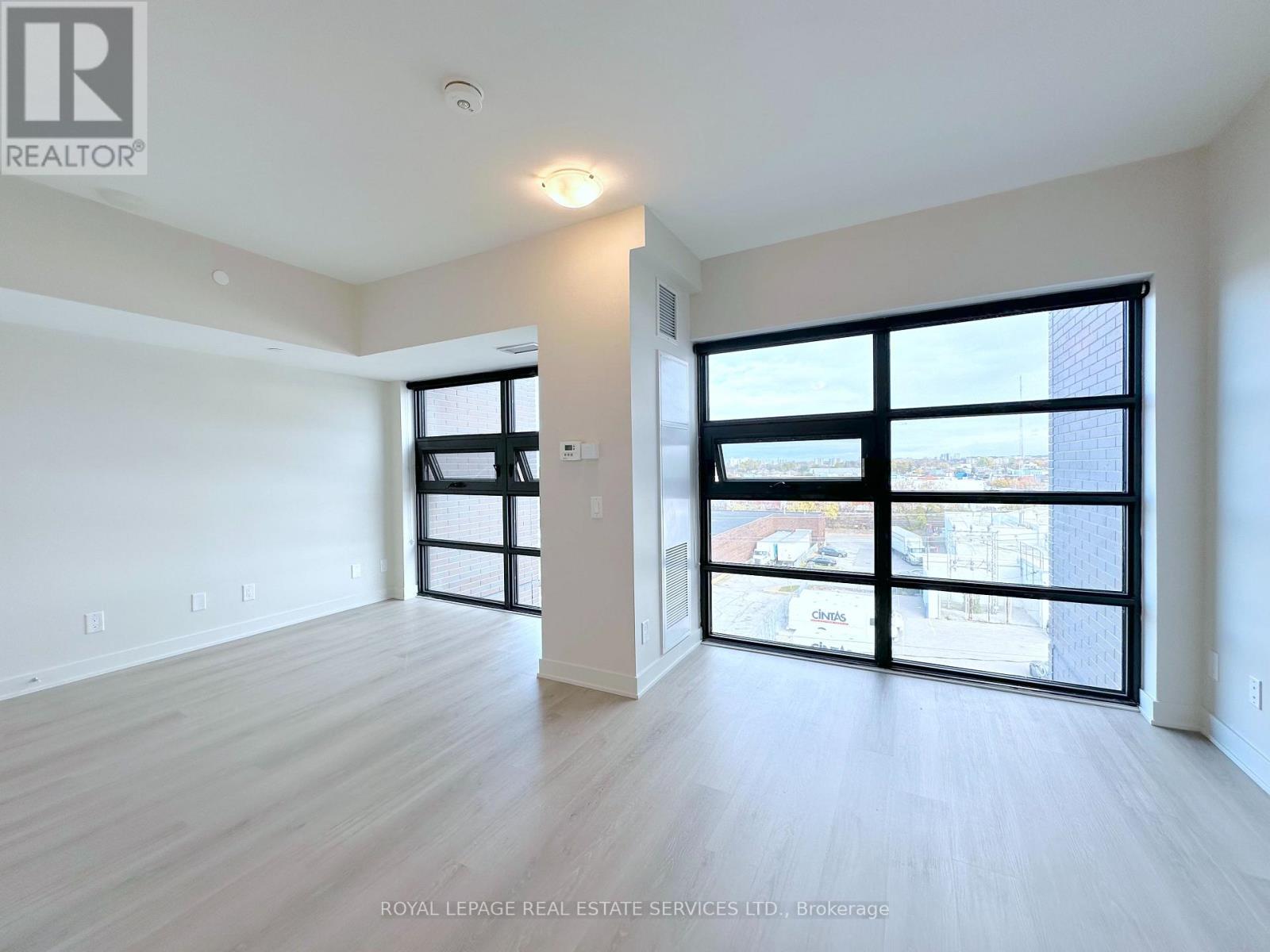 616 - 3385 Dundas Street W, Toronto (Runnymede-Bloor West Village), Ontario  M6S 2S2 - Photo 6 - W12520480