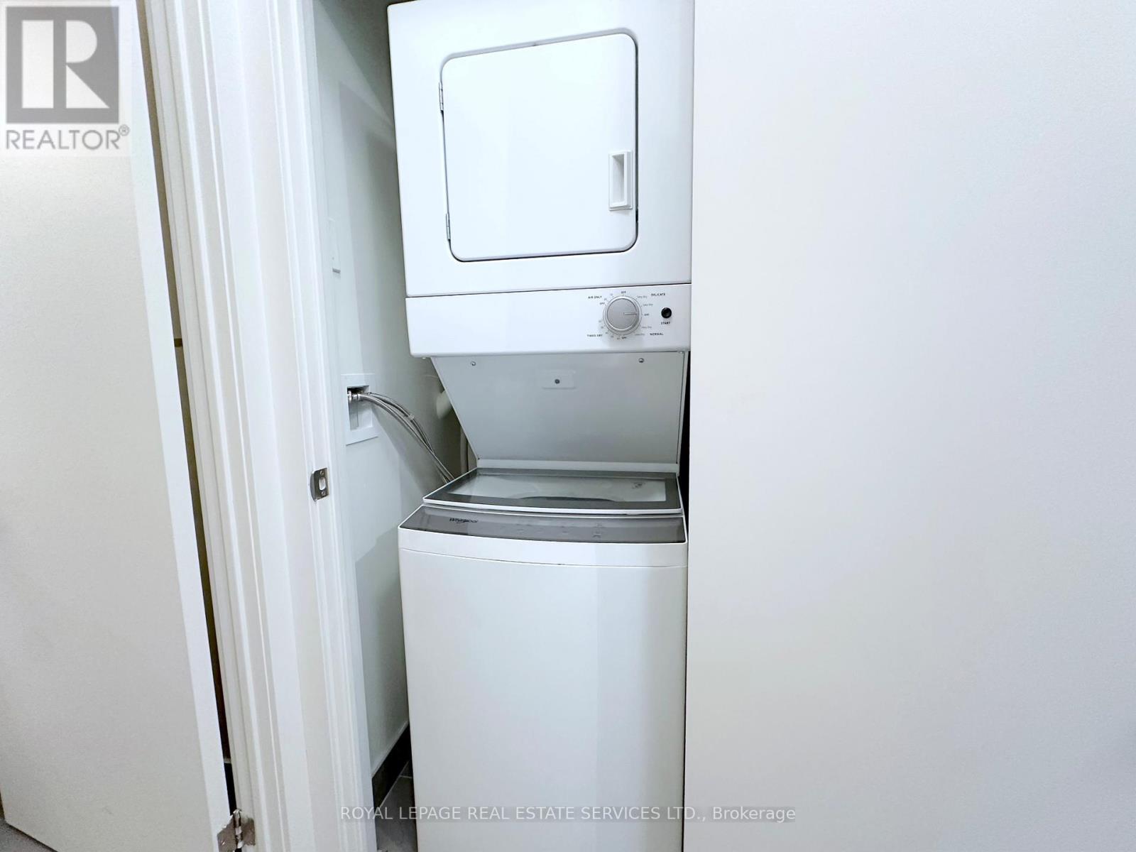 616 - 3385 Dundas Street W, Toronto (Runnymede-Bloor West Village), Ontario  M6S 2S2 - Photo 9 - W12520480