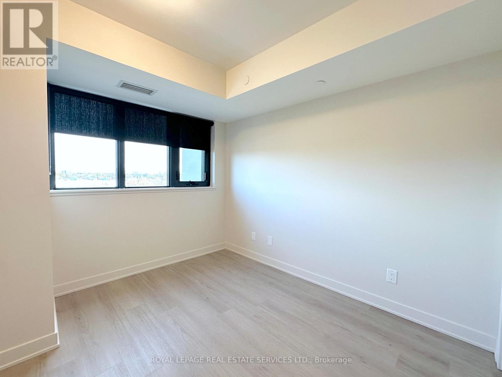 510 - 3385 Dundas Street W, Toronto, Ontario  M6S 2S2 - Photo 7 - W12520482