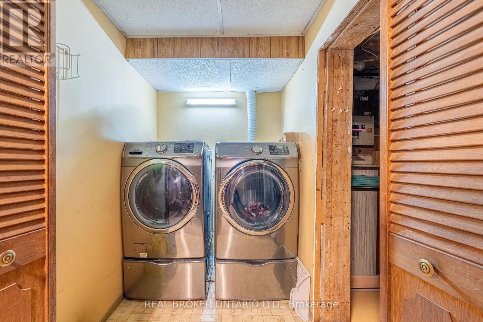 27 Kingswood Drive, Brampton, Ontario  L6V 2X5 - Photo 27 - W12520518