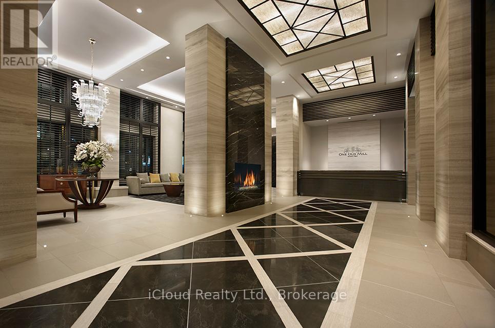 714 - 1 Old Mill Drive, Toronto, Ontario  M6S 0A1 - Photo 40 - W12385666