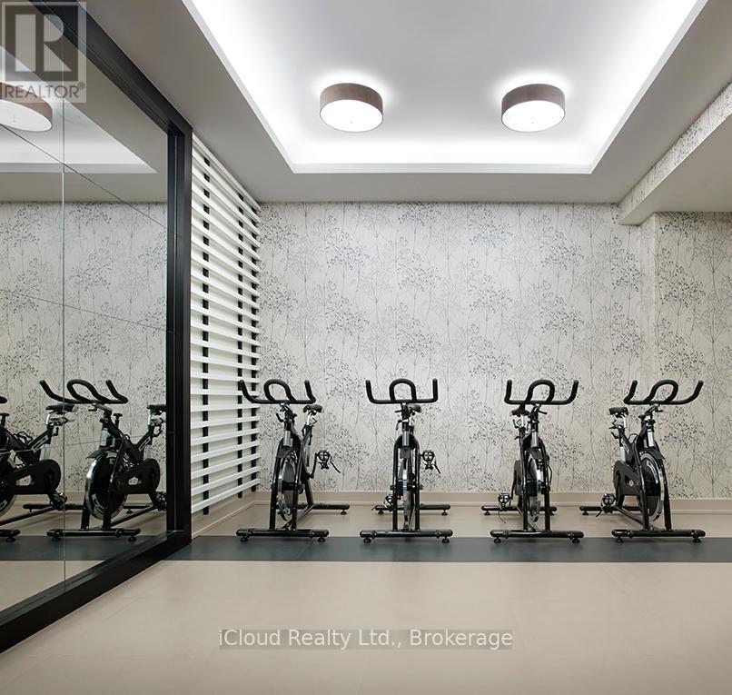 714 - 1 Old Mill Drive, Toronto, Ontario  M6S 0A1 - Photo 39 - W12385666