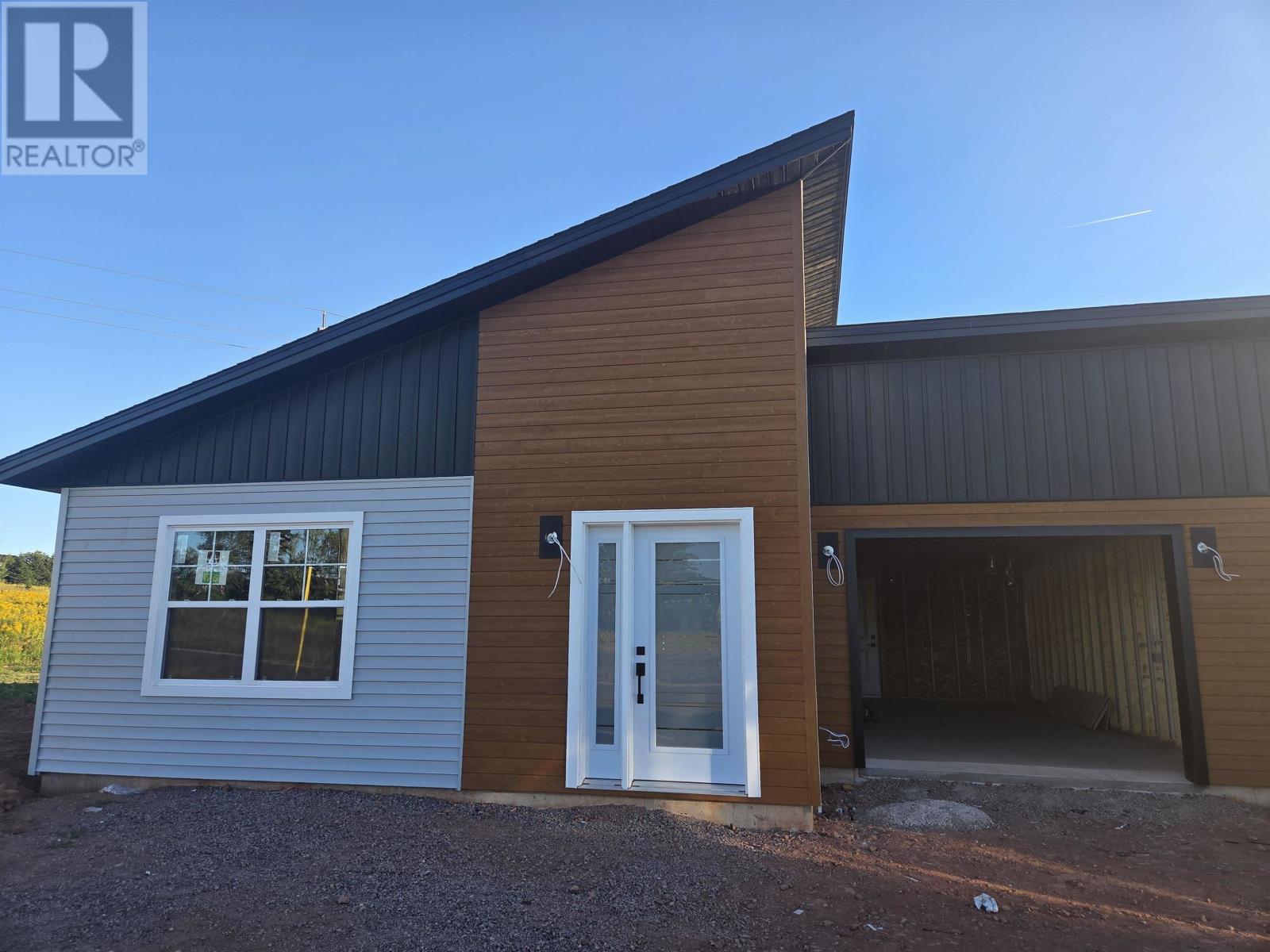 71 Aiden Street, West Royalty, Prince Edward Island  C1A 3J4 - Photo 5 - 202527470