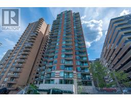 1203 - 570 LAURIER AVENUE W