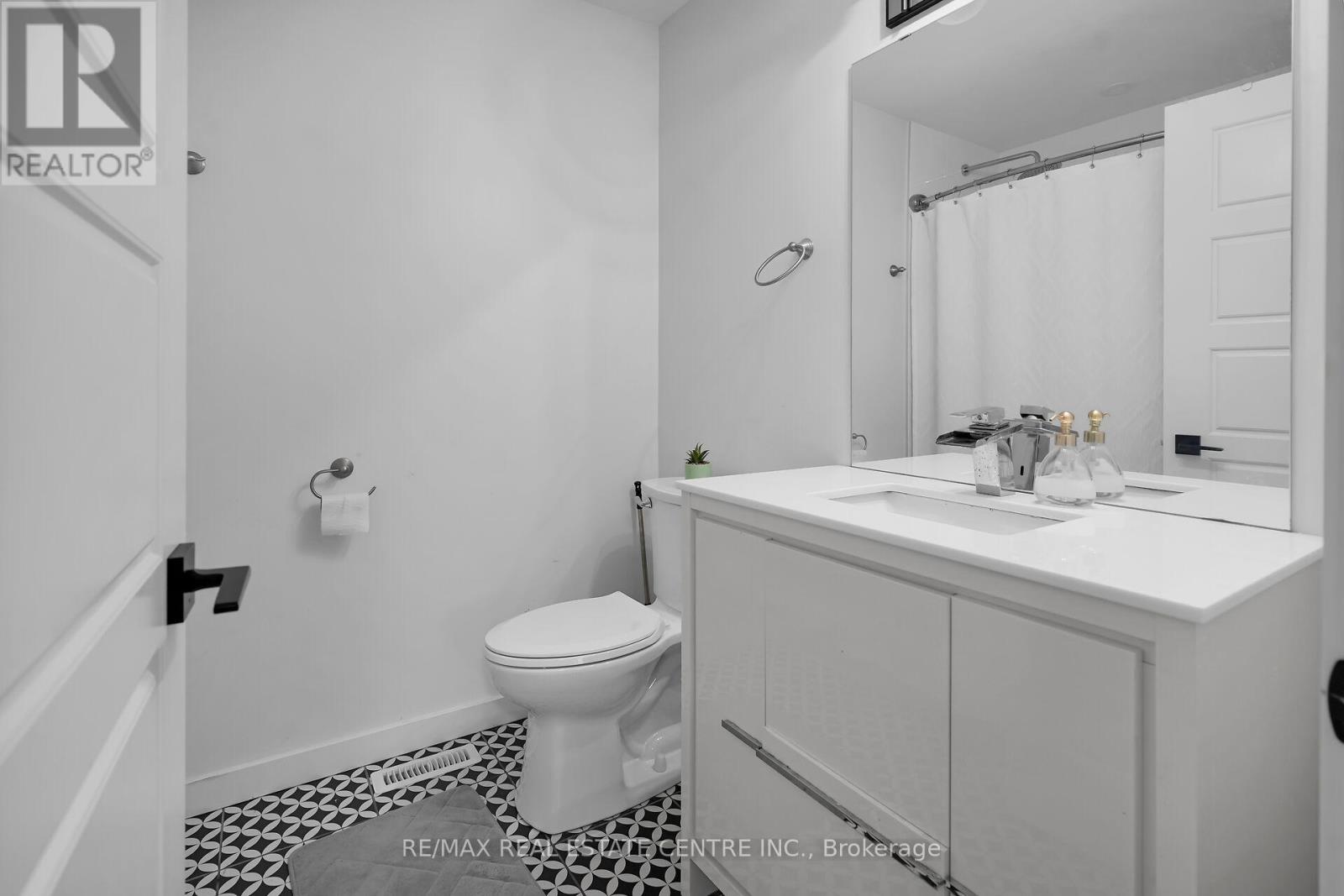 2088 Ironwood Road, London South, Ontario  N6K 0C5 - Photo 32 - X12520474