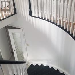 Main Fl - 84 Montmorency Drive, Hamilton, Ontario  L8K 6P4 - Photo 2 - X12520476