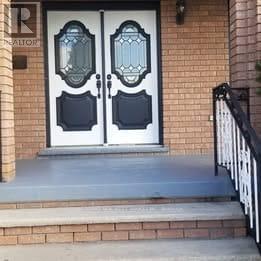 Main Fl - 84 Montmorency Drive, Hamilton, Ontario  L8K 6P4 - Photo 3 - X12520476