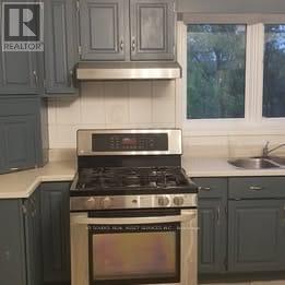 Main Fl - 84 Montmorency Drive, Hamilton, Ontario  L8K 6P4 - Photo 9 - X12520476