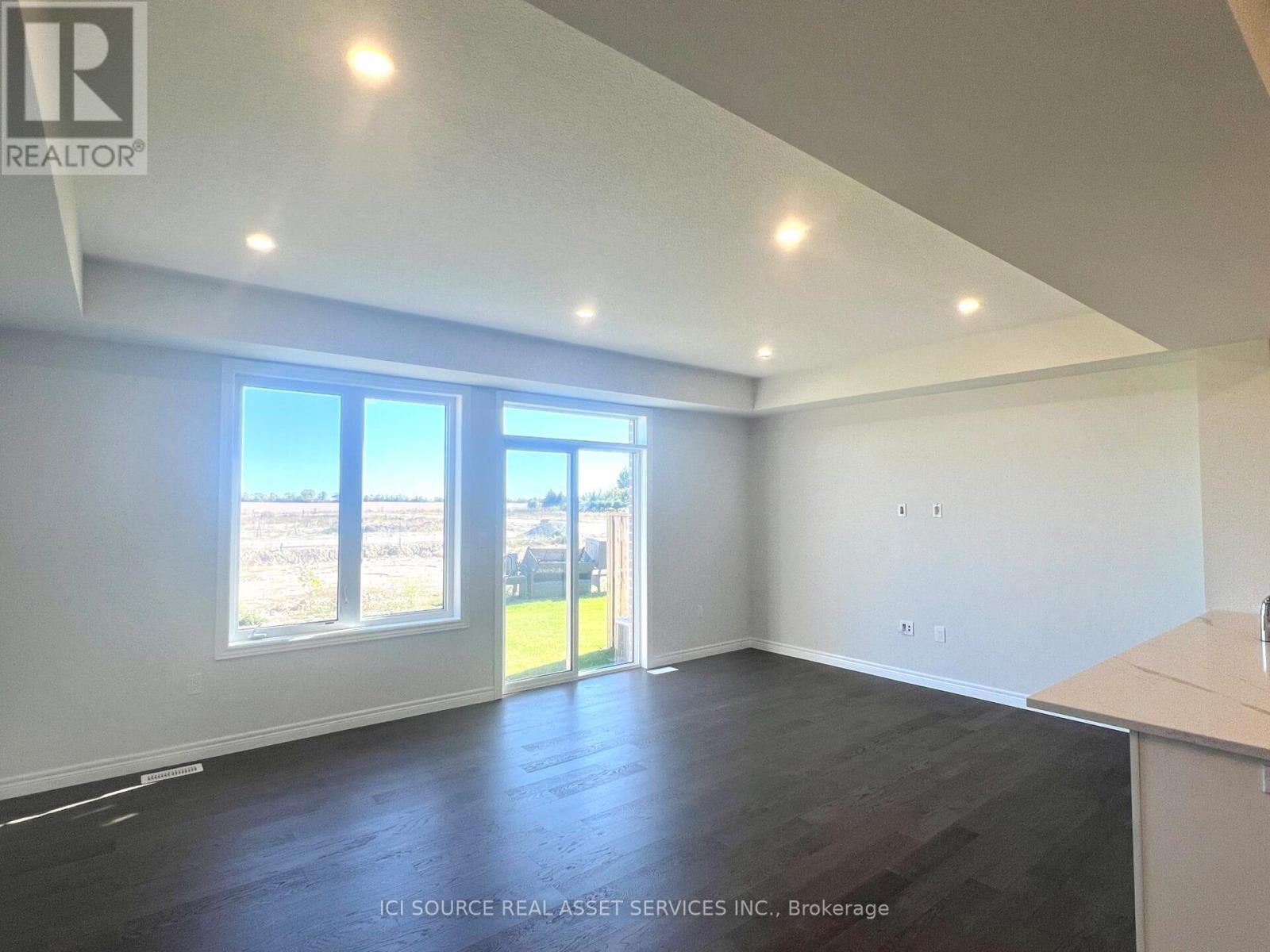 264 Tanglewood Drive, Hamilton, Ontario  L0R 1C0 - Photo 12 - X12520498