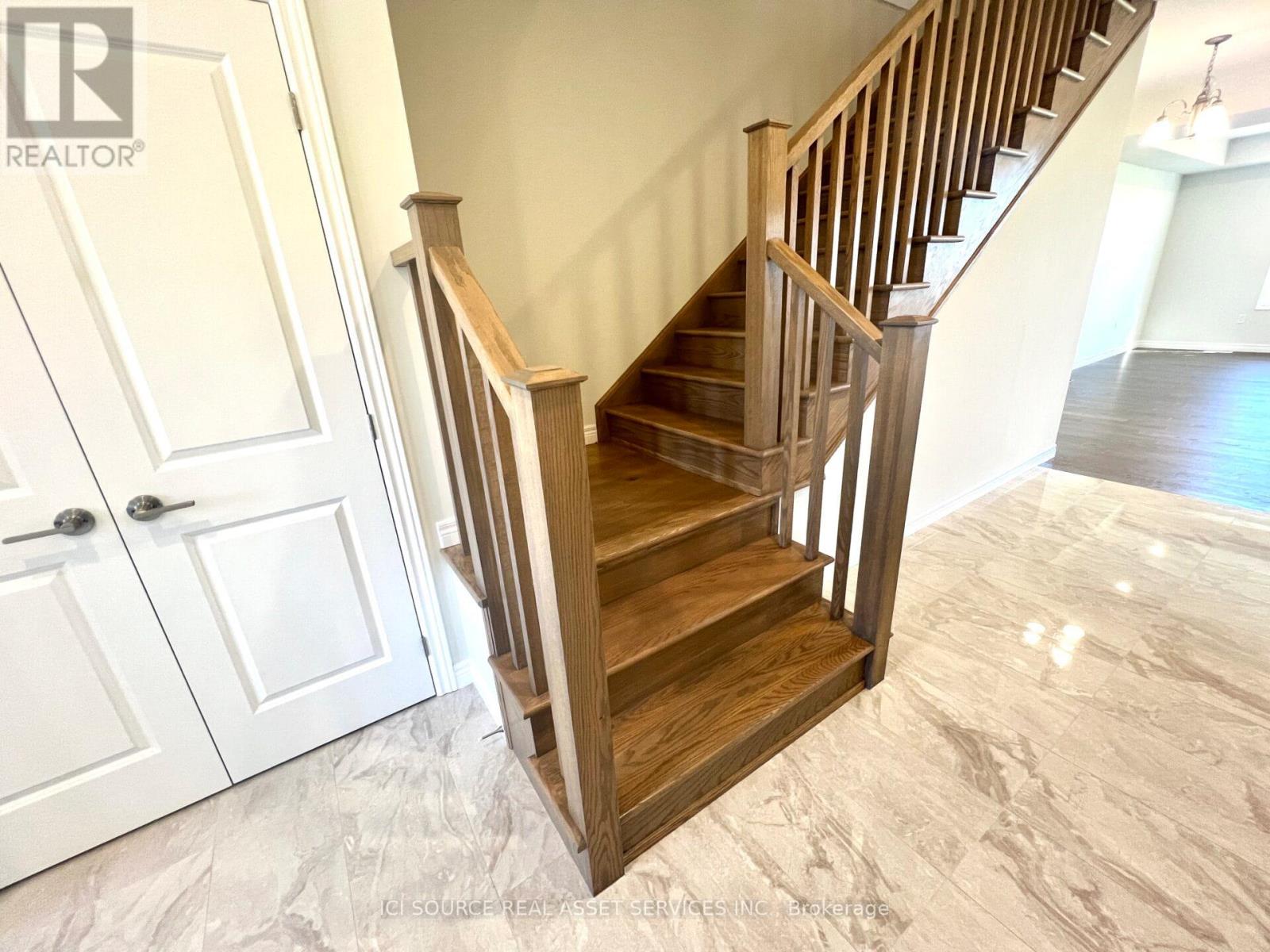 264 Tanglewood Drive, Hamilton, Ontario  L0R 1C0 - Photo 3 - X12520498