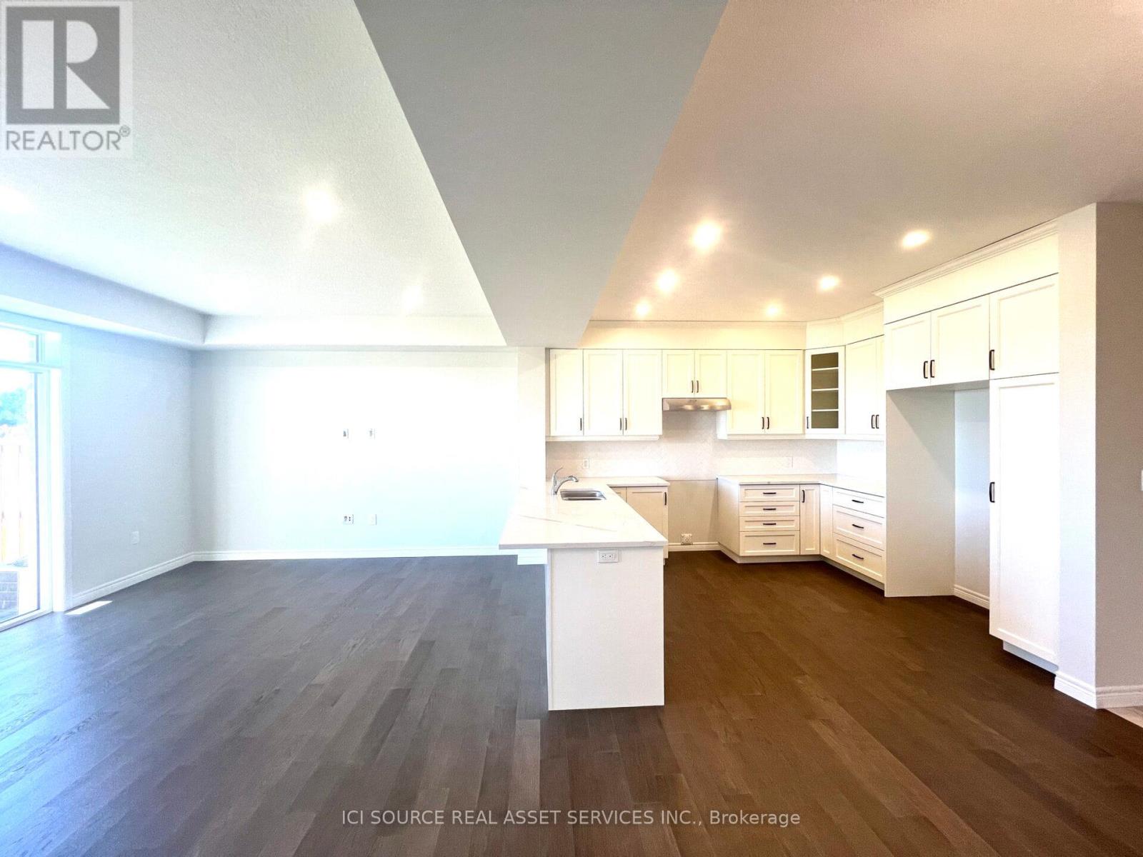 264 Tanglewood Drive, Hamilton, Ontario  L0R 1C0 - Photo 6 - X12520498