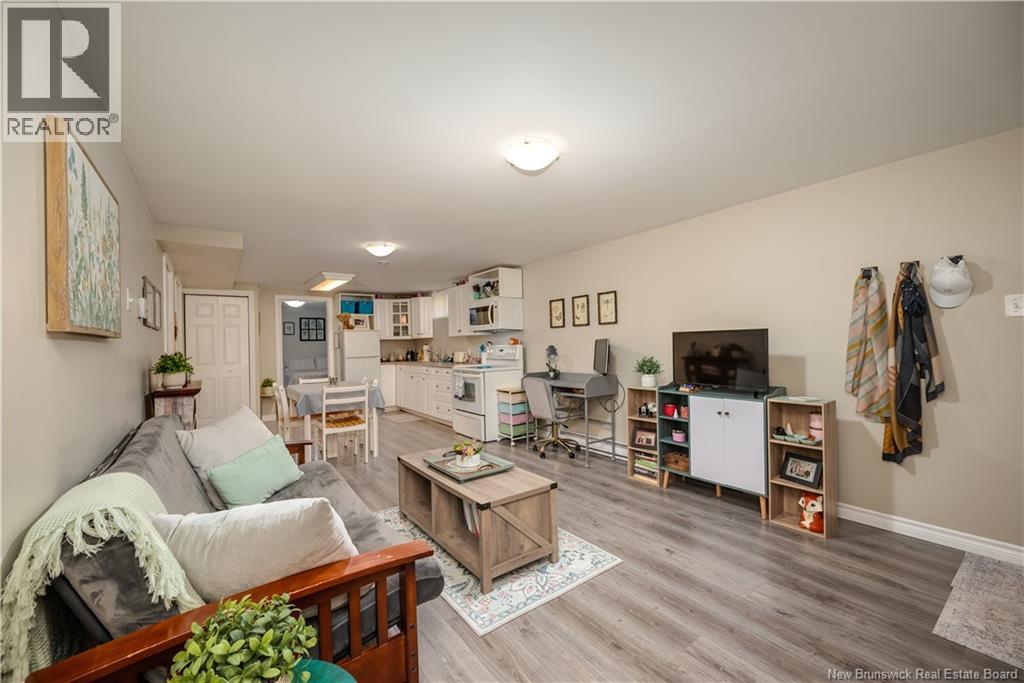 16 Melinda, Dieppe, New Brunswick  E1A 0W8 - Photo 19 - NB128426