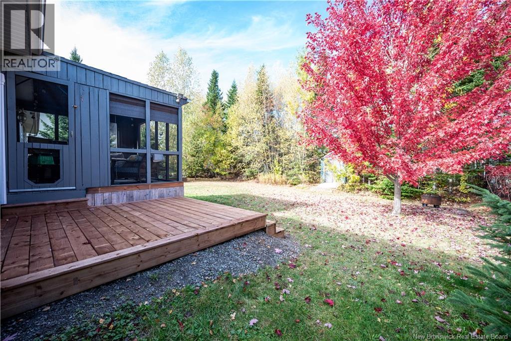 16 Melinda, Dieppe, New Brunswick  E1A 0W8 - Photo 6 - NB128426