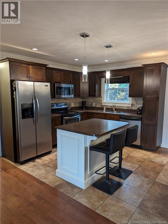 16 Melinda, Dieppe, New Brunswick  E1A 0W8 - Photo 8 - NB128426