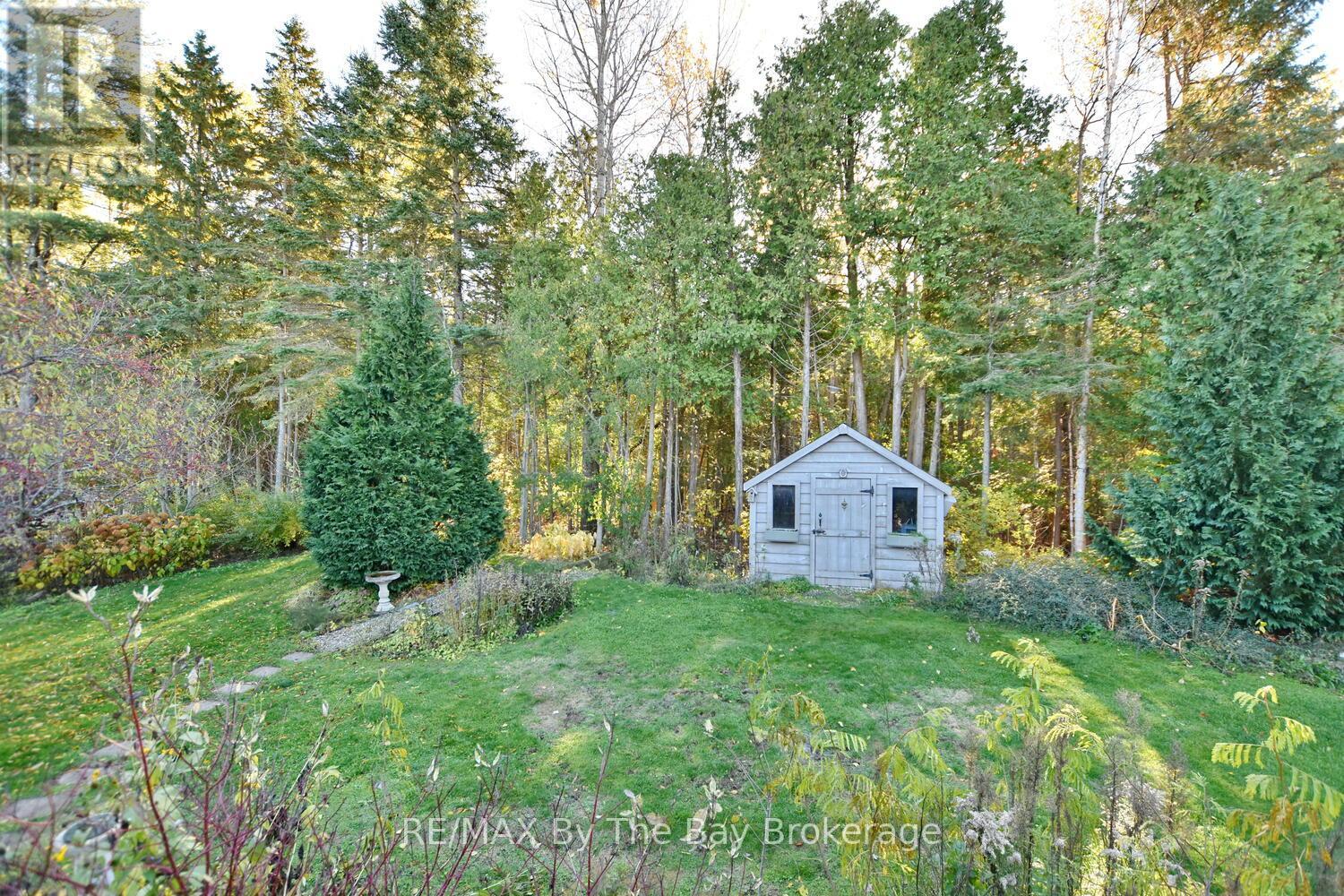 10 Cherry Sands Crescent, Wasaga Beach, Ontario L9Z 1P5 - Photo 41 - S12513912