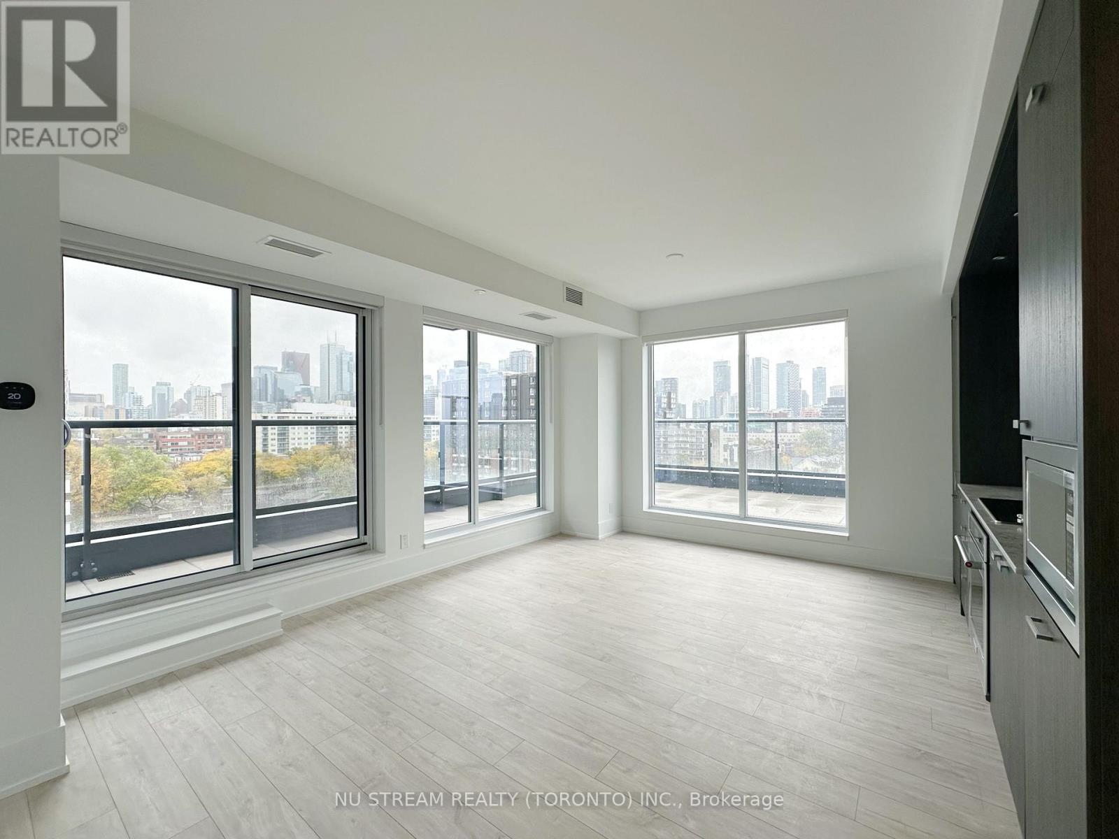 803 - 115 Denison Avenue, Toronto, Ontario M5T 2N1 - Photo 5 - C12494264