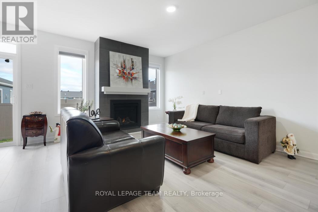 818 Companion Crescent, Ottawa, Ontario  K4M 0X1 - Photo 10 - X12399996