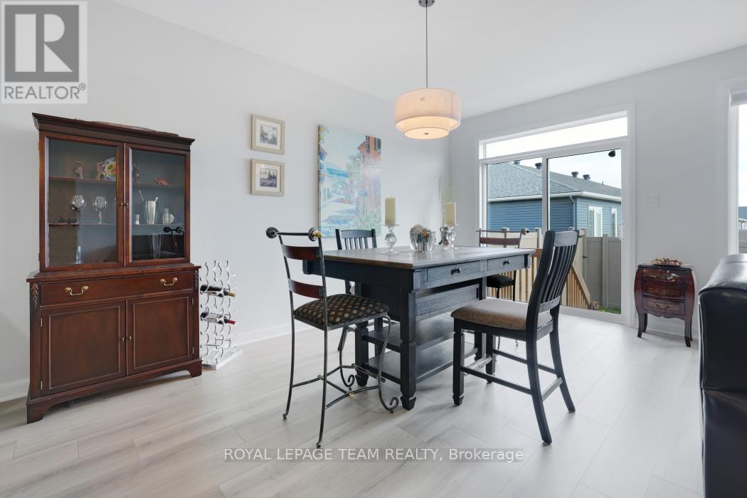 818 Companion Crescent, Ottawa, Ontario  K4M 0X1 - Photo 13 - X12399996