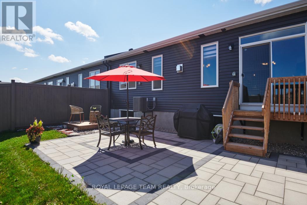 818 Companion Crescent, Ottawa, Ontario  K4M 0X1 - Photo 34 - X12399996