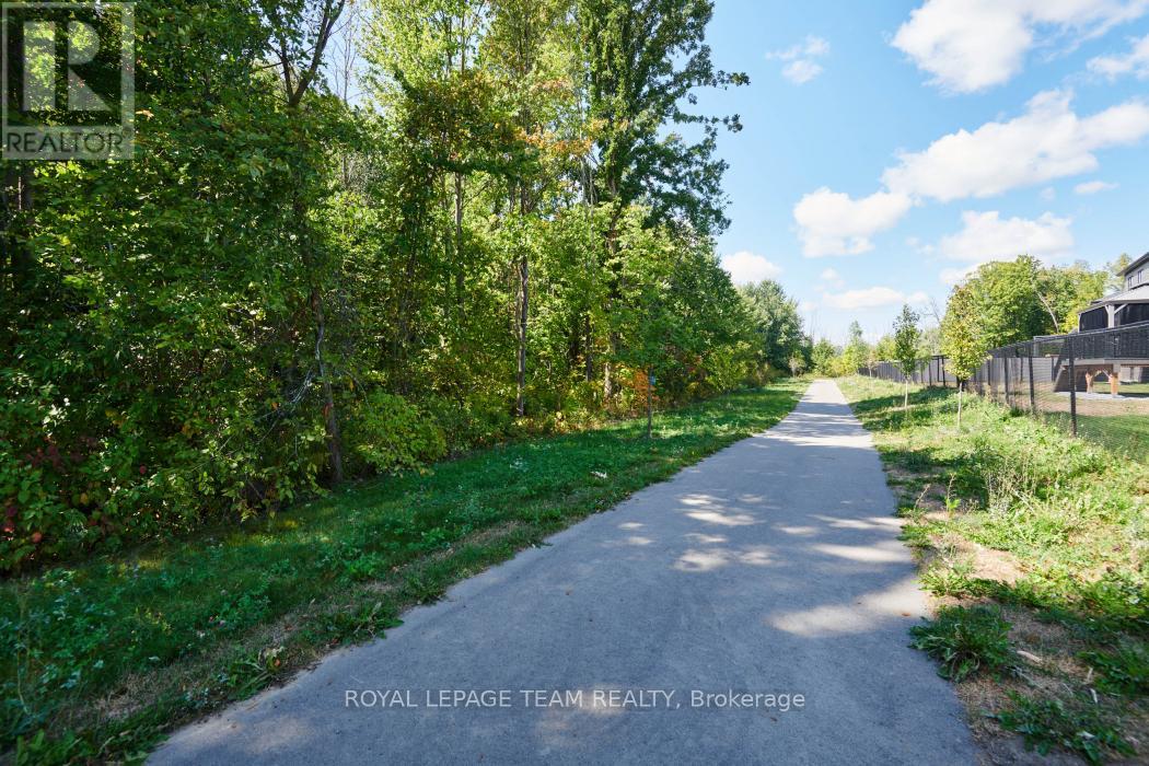 818 Companion Crescent, Ottawa, Ontario  K4M 0X1 - Photo 38 - X12399996