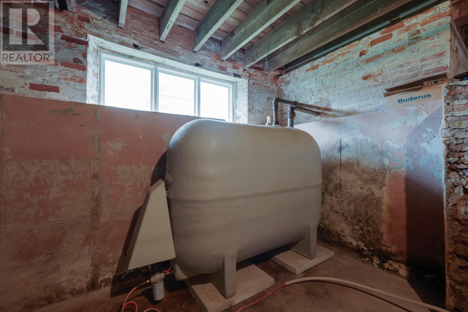 57 William Street, Yarmouth, Nova Scotia  B5A 1Y4 - Photo 36 - 202522237