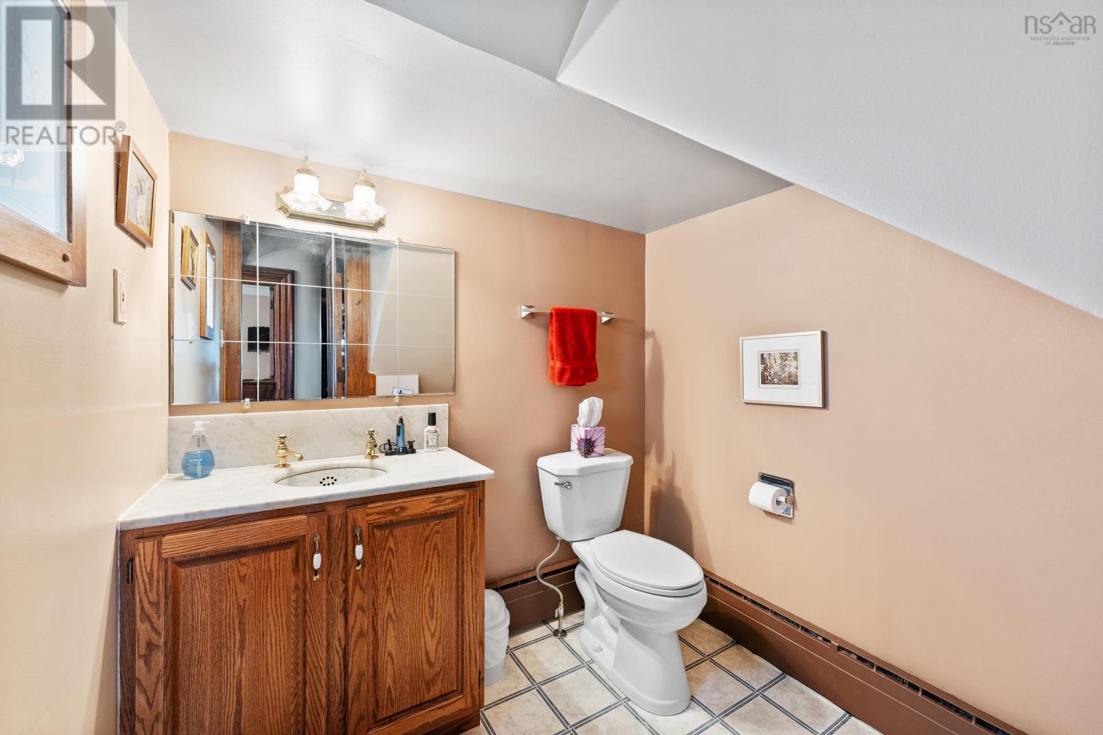 57 William Street, Yarmouth, Nova Scotia  B5A 1Y4 - Photo 6 - 202522237