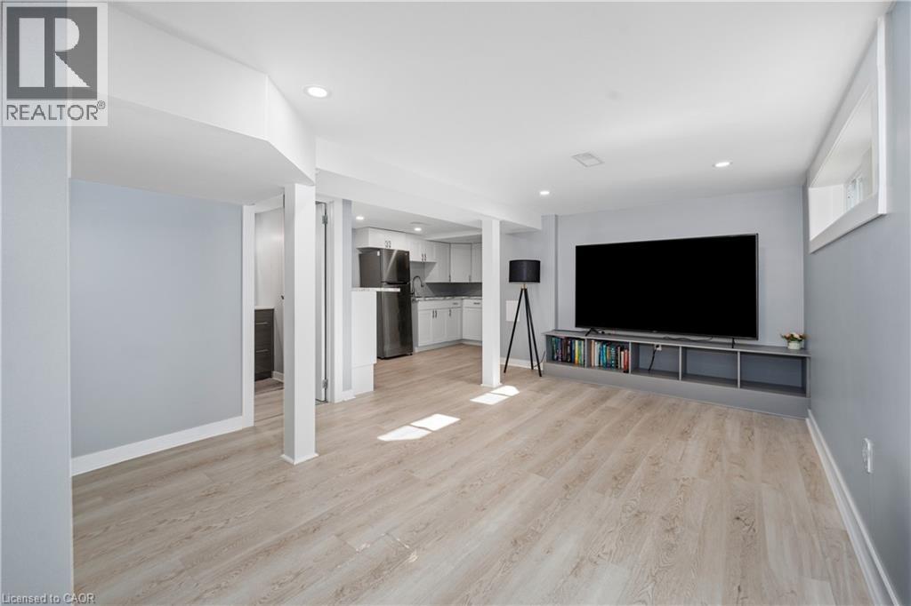 233 Normanhurst Avenue, Hamilton, Ontario  L8H 5N1 - Photo 32 - 40785620