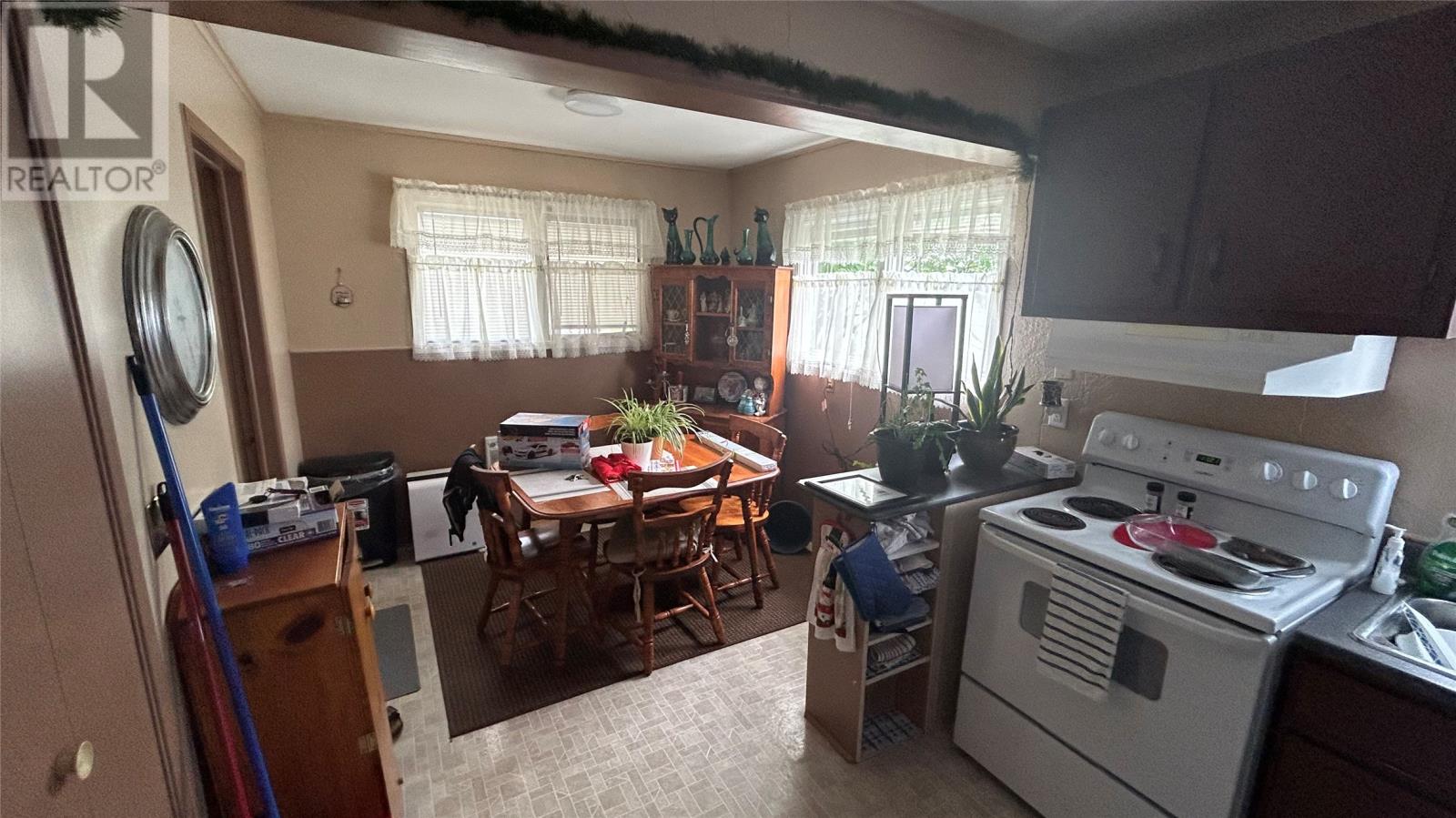 1 Maxwell Avenue, Stephenville, Newfoundland & Labrador  A2N 1P6 - Photo 3 - 1292419