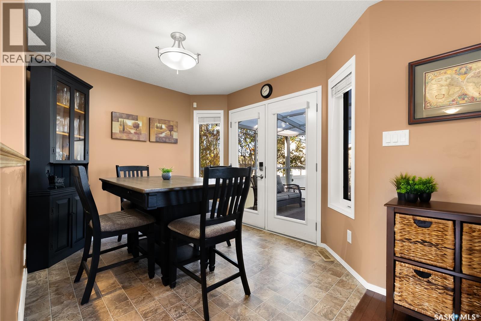 4466 Nicurity Drive, Regina, Saskatchewan  S4X 0C3 - Photo 10 - SK023545