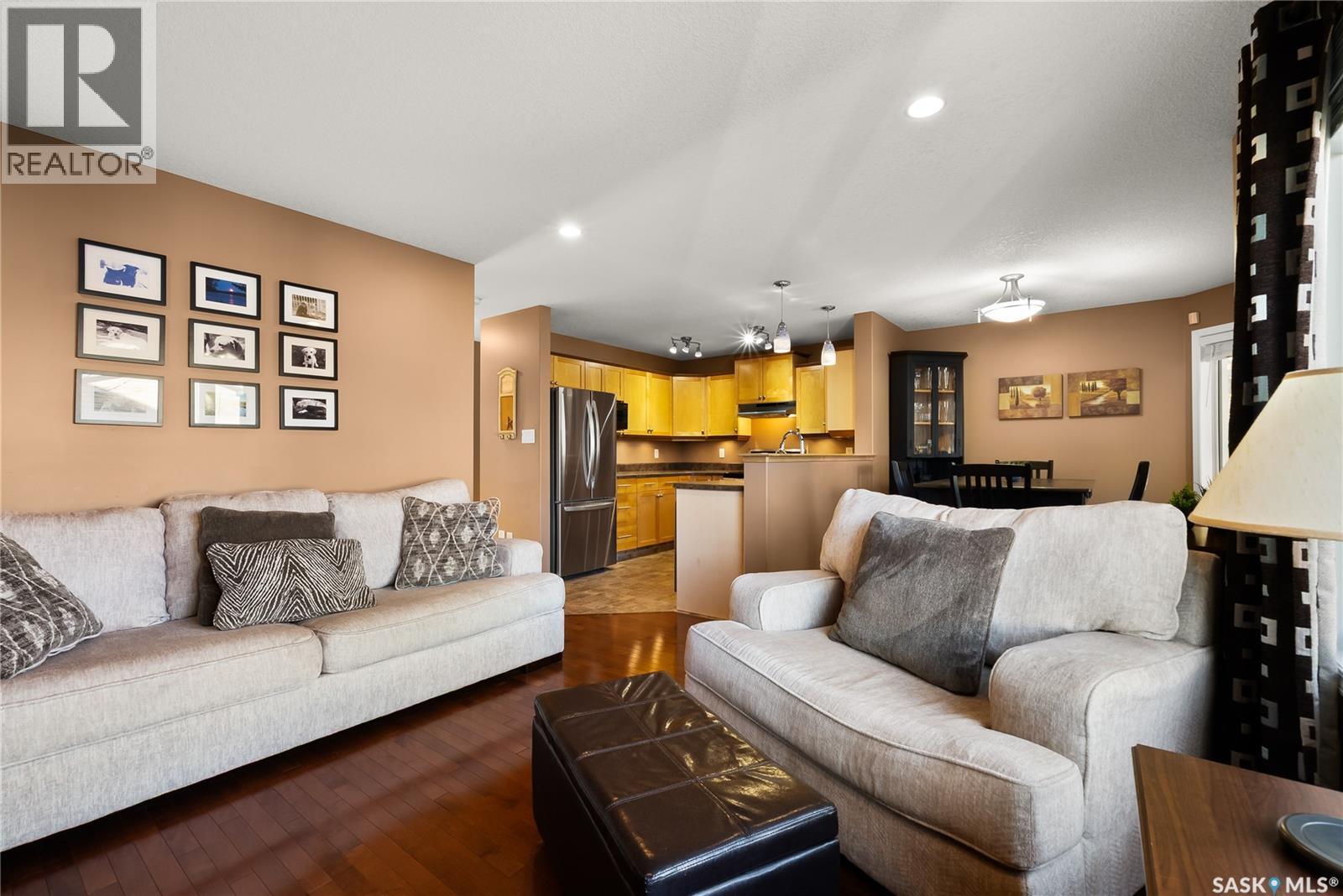 4466 Nicurity Drive, Regina, Saskatchewan  S4X 0C3 - Photo 4 - SK023545