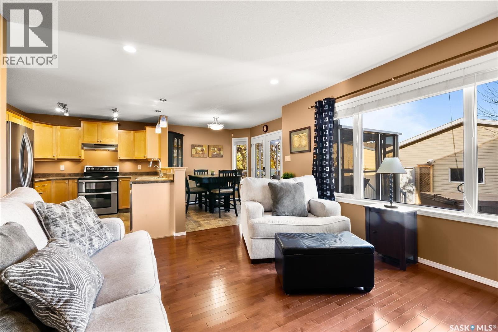 4466 Nicurity Drive, Regina, Saskatchewan  S4X 0C3 - Photo 5 - SK023545