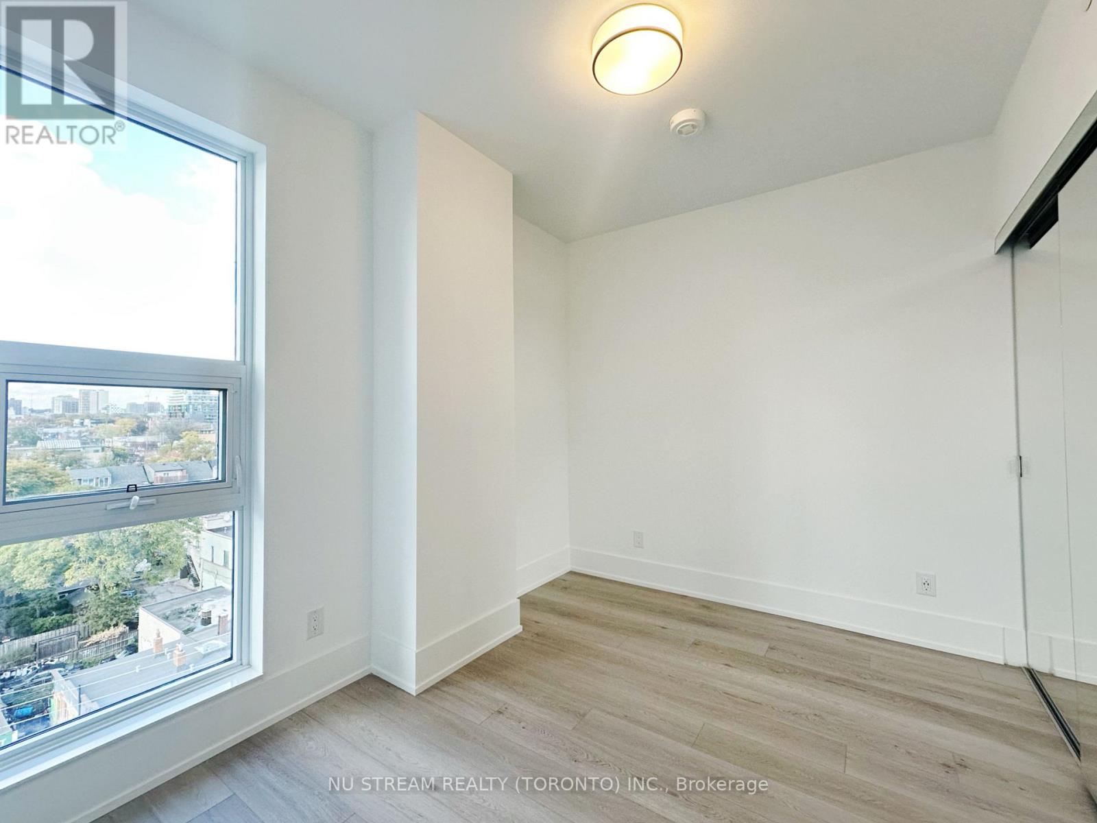 813 - 115 Denison Avenue, Toronto, Ontario M5T 2N1 - Photo 8 - C12476120