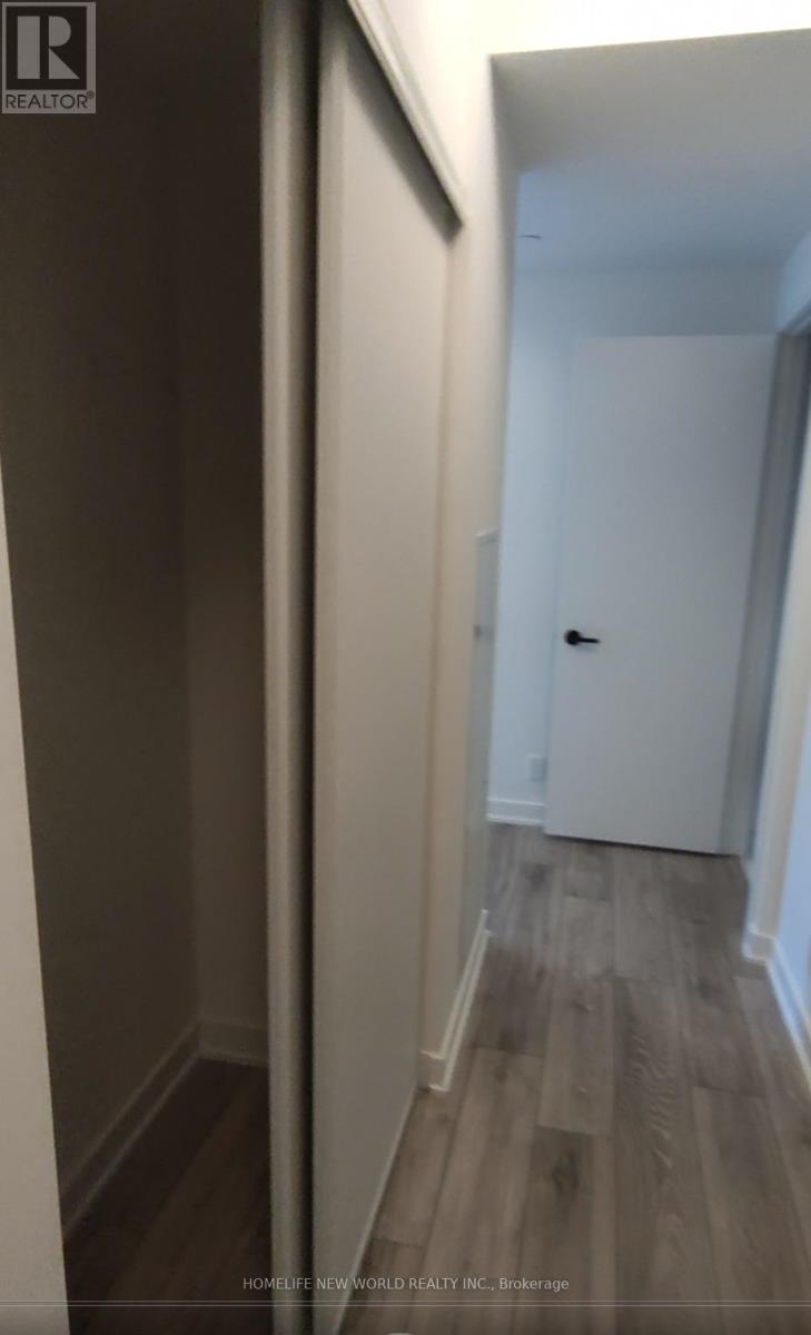 627 - 108 Peter Street, Toronto, Ontario  M5V 0W2 - Photo 2 - C12520560