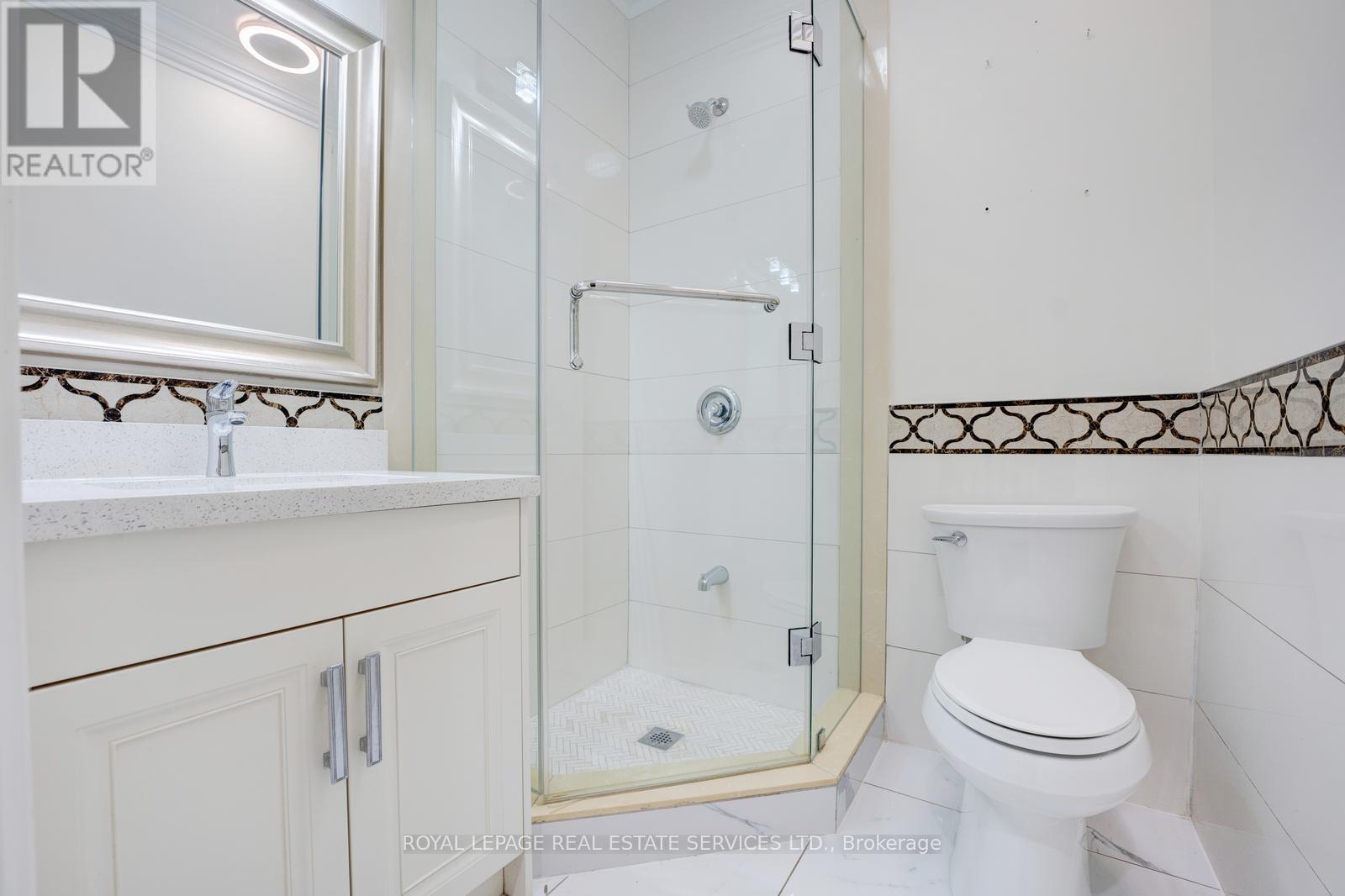 19 Irvington Crescent, Toronto, Ontario  M2N 2Z2 - Photo 12 - C12520580